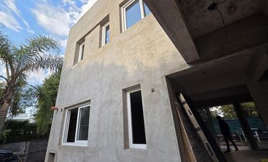 Ultima unidad! Town House Lomas  de San Isidro a estrenar! Julio 25