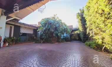 Chalet en Venta en San Martin - Lote de 539 metros - Multifamiliar