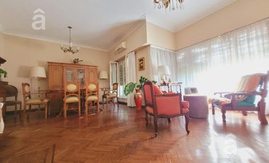 Chalet en Venta en San Martin - Lote de 539 metros - Multifamiliar