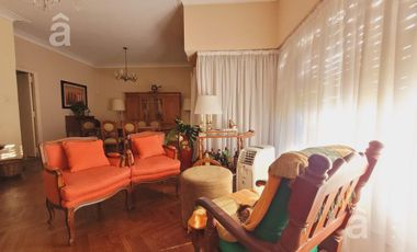Chalet en Venta en San Martin - Lote de 539 metros - Multifamiliar