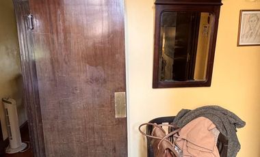 Importante casa a reciclar en excelente lote de 820 m²