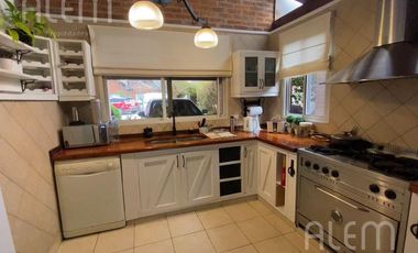 Casa en Venta en Campos de Echeverría, Canning