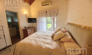 Casa en Venta en Campos de Echeverría, Canning