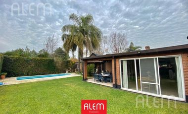 Casa en Venta en Campos de Echeverría, Canning