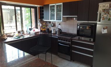 VENTA DE CASA 4 AMBIENTE