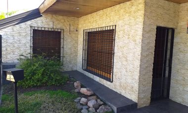 VENTA DE CASA 4 AMBIENTE