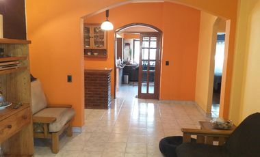 VENTA DE CASA 4 AMBIENTE