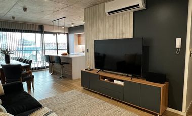 Semipiso • 4 amb  de100m2 • cochera, baulera, parrilla • Larrazabal 500