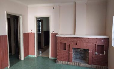 Casa en  el centro de Lujan