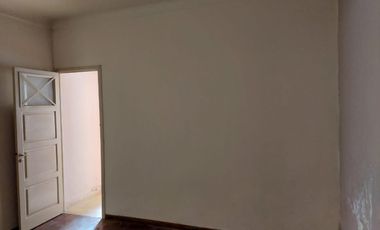 Casa en  el centro de Lujan