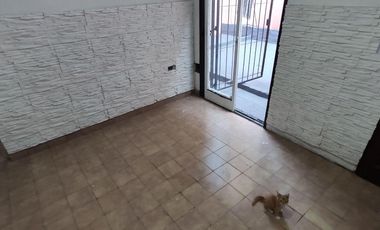 Venta, PH, 2 ambientes, Patio, Ramos Mejía