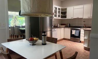 Casa en Pilar