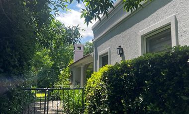 Casa en Pilar