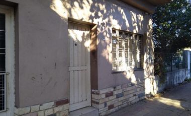 Casa en venta - 1 Dormitorio 1 Baño - 40Mts2 - Morón