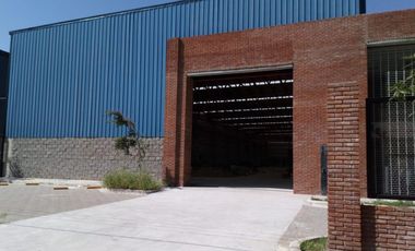 Depósito en Alquiler - En el Parque Industrial de Tigre