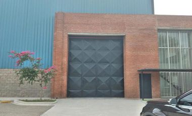Depósito en Alquiler - En el Parque Industrial de Tigre