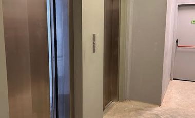 Cocheras en  venta en Lomitas/Lomas de Zamora ideal inversor, con rampa y amplias