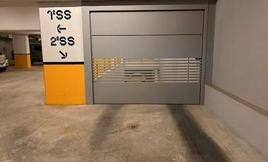 Cocheras en  venta en Lomitas/Lomas de Zamora ideal inversor, con rampa y amplias