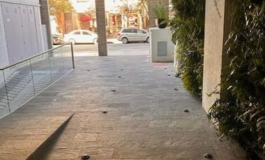 Cocheras en  venta en Lomitas/Lomas de Zamora ideal inversor, con rampa y amplias