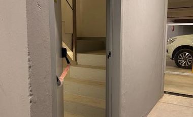 Cocheras en  venta en Lomitas/Lomas de Zamora ideal inversor, con rampa y amplias