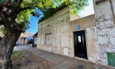 Casa de Corte Antiguo - Venta Directa - OPORTUNIDAD!!!