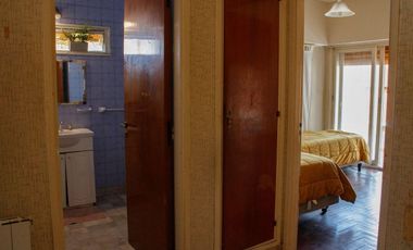 Casa de 6 Ambientes con Piscina, Quincho, Garage y Ubicación Privilegiada- En Venta