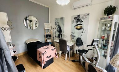 Casa de 6 Ambientes con Piscina, Quincho, Garage y Ubicación Privilegiada- En Venta