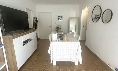 Venta departamento 2 ambientes con patio en Bernal