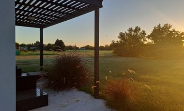 Casa en venta en  La Primavera Golf Carlos Keen Luján