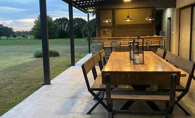 Casa en venta en  La Primavera Golf Carlos Keen Luján