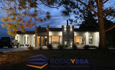 Casa en venta en  La Primavera Golf Carlos Keen Luján