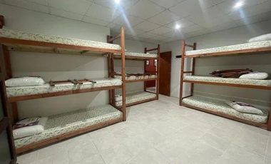 *¡Increíble Oportunidad en Arroyo Leyes! Venta de Complejo con Dos Casas Quintas*