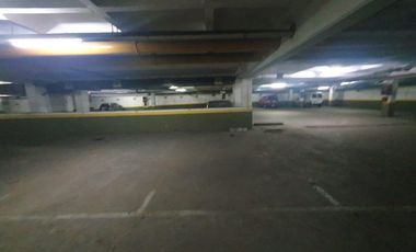 Alquiler Temporario Cochera  Por Rampa Ideal Camioneta Bristol