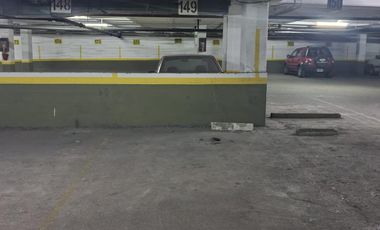Alquiler Temporario Cochera  Por Rampa Ideal Camioneta Bristol