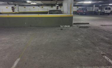 Alquiler Temporario Cochera  Por Rampa Ideal Camioneta Bristol