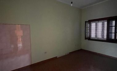 Casa en Llavallol
