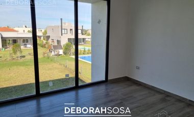 Casa en venta alquiler 5 ambientes pileta Barrio privado El Naudir Escobar