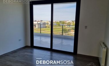Casa en venta alquiler 5 ambientes pileta Barrio privado El Naudir Escobar
