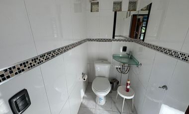 Casa en alquiler - 1 Dormitorio 1 Baño - Cochera - 22.878Mts2 - Villa Elisa, La Plata