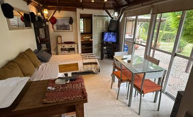 Casa  venta 3 dormitorios 2 baños 1 cochera - Arturo Segui