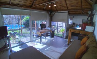 Casa  venta 3 dormitorios 2 baños 1 cochera - Arturo Segui