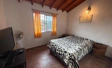 PH en venta - 3 Dormitorios 2 Baños - Cochera - 120Mts2 - Las Toninas