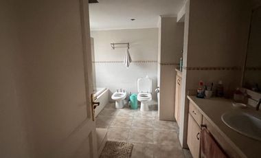 Casa en venta o alquiler en Barrio Privado Santa Ana
