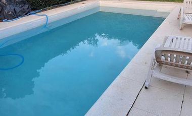 Casa 3 dormitorios, 2 baños, patio, pileta - Lima 2100 - Pueblo Esther