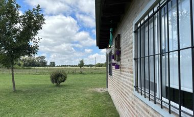 Venta complejo de 2 cabañas en Bahía de los Lobos - Laguna De Lobos