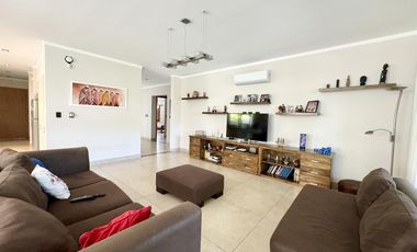 Casa en venta en El Rebenque Canning