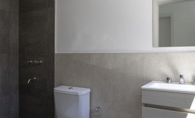 Venta casa de 2 dormitorios con piscina y cochera en EcoTierra, Pueblo Esther