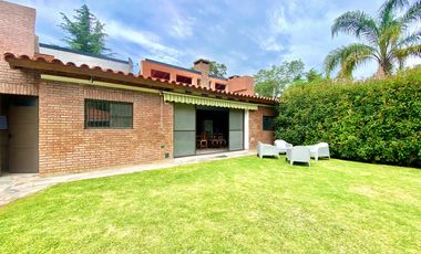 Casa en  funes