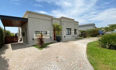 Casa - Santa Elena