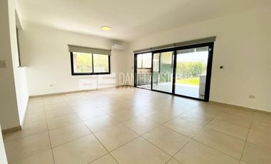 Casa - Santa Elena